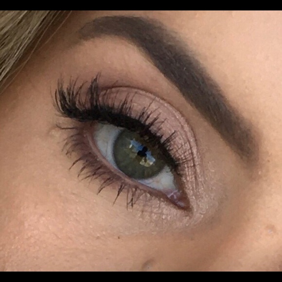 ‼️LAST ONE‼️ Host Pick❤️ False eyelashes 5 pairs - Picture 3 of 3